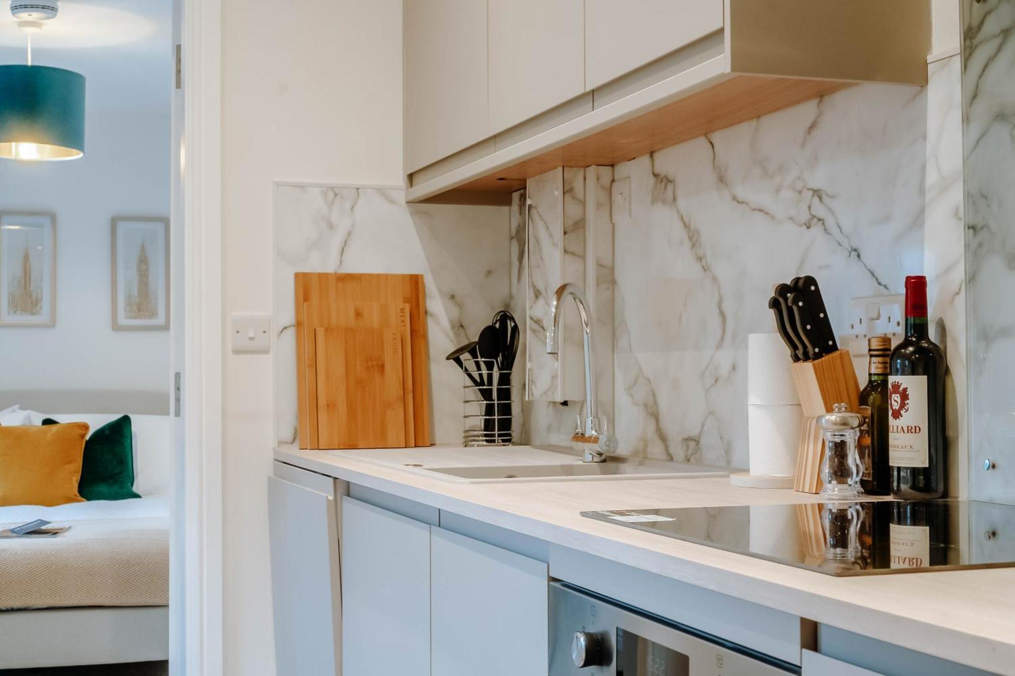 Mayfield Two - Central Harrogate Apartment Buitenkant foto